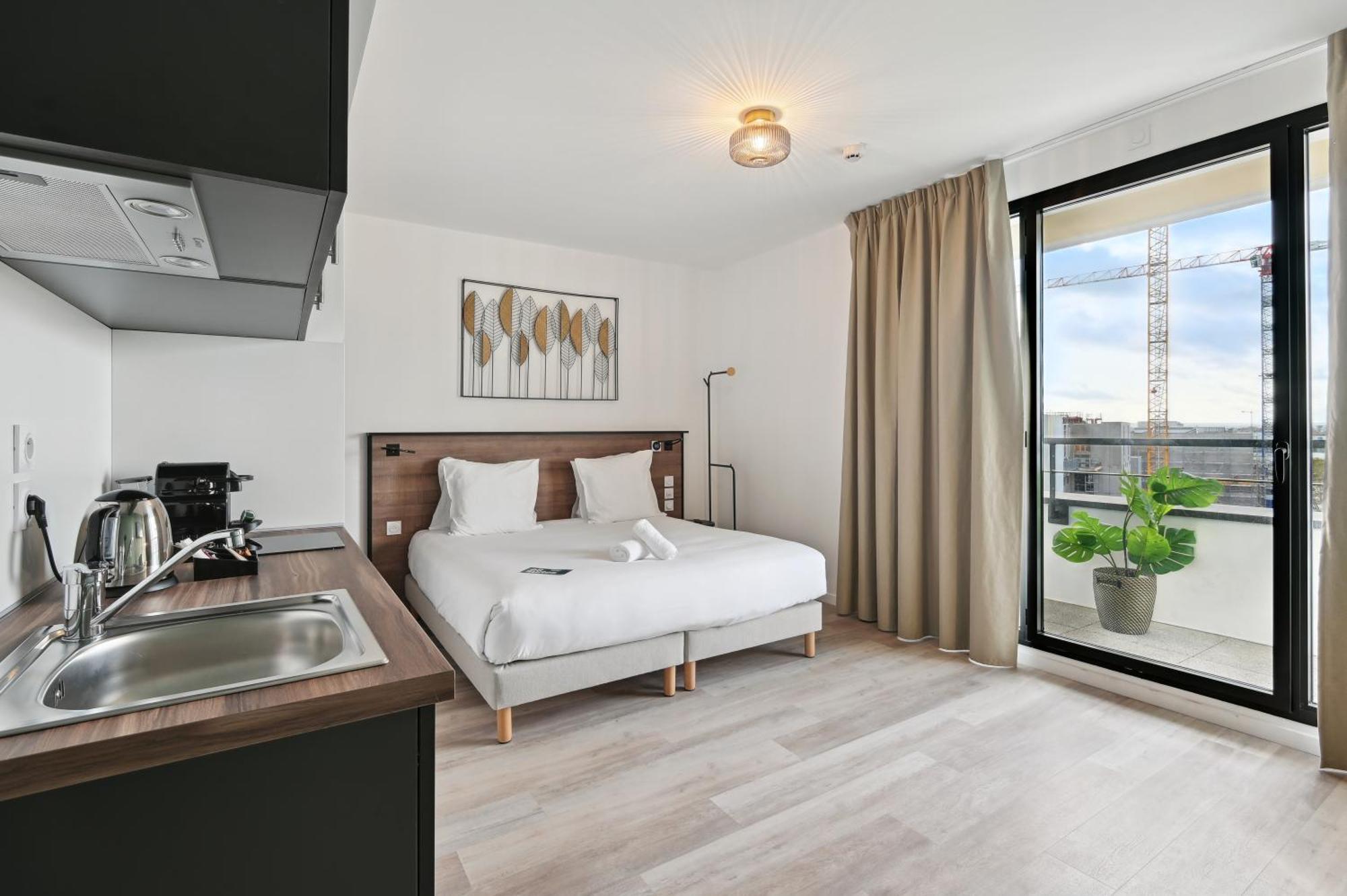 All Suites Paris Ouest Colombes Colombes  Bagian luar foto