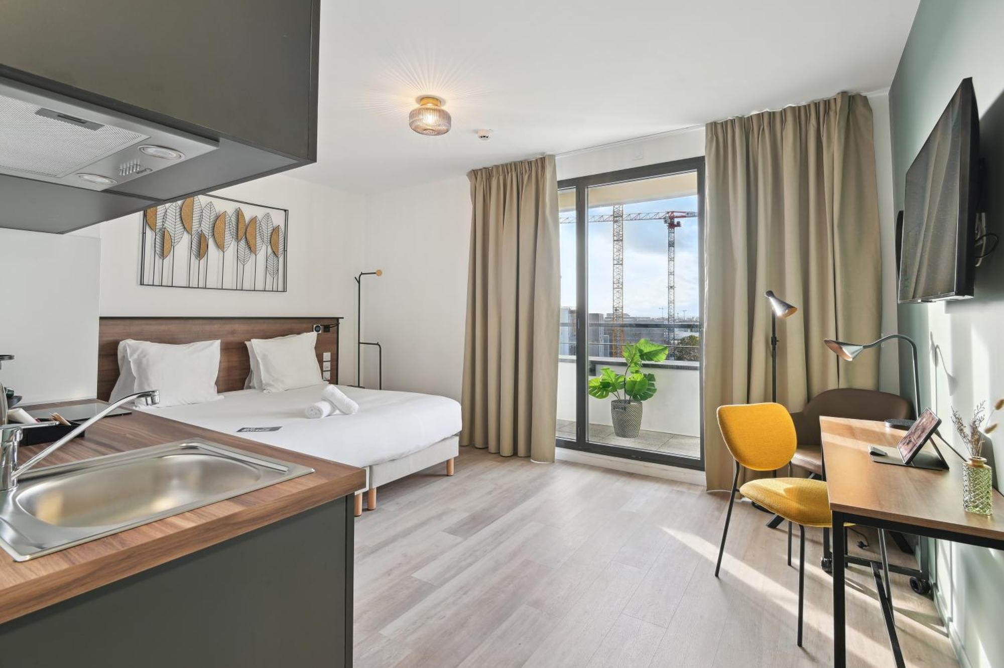 All Suites Paris Ouest Colombes Colombes  Bagian luar foto
