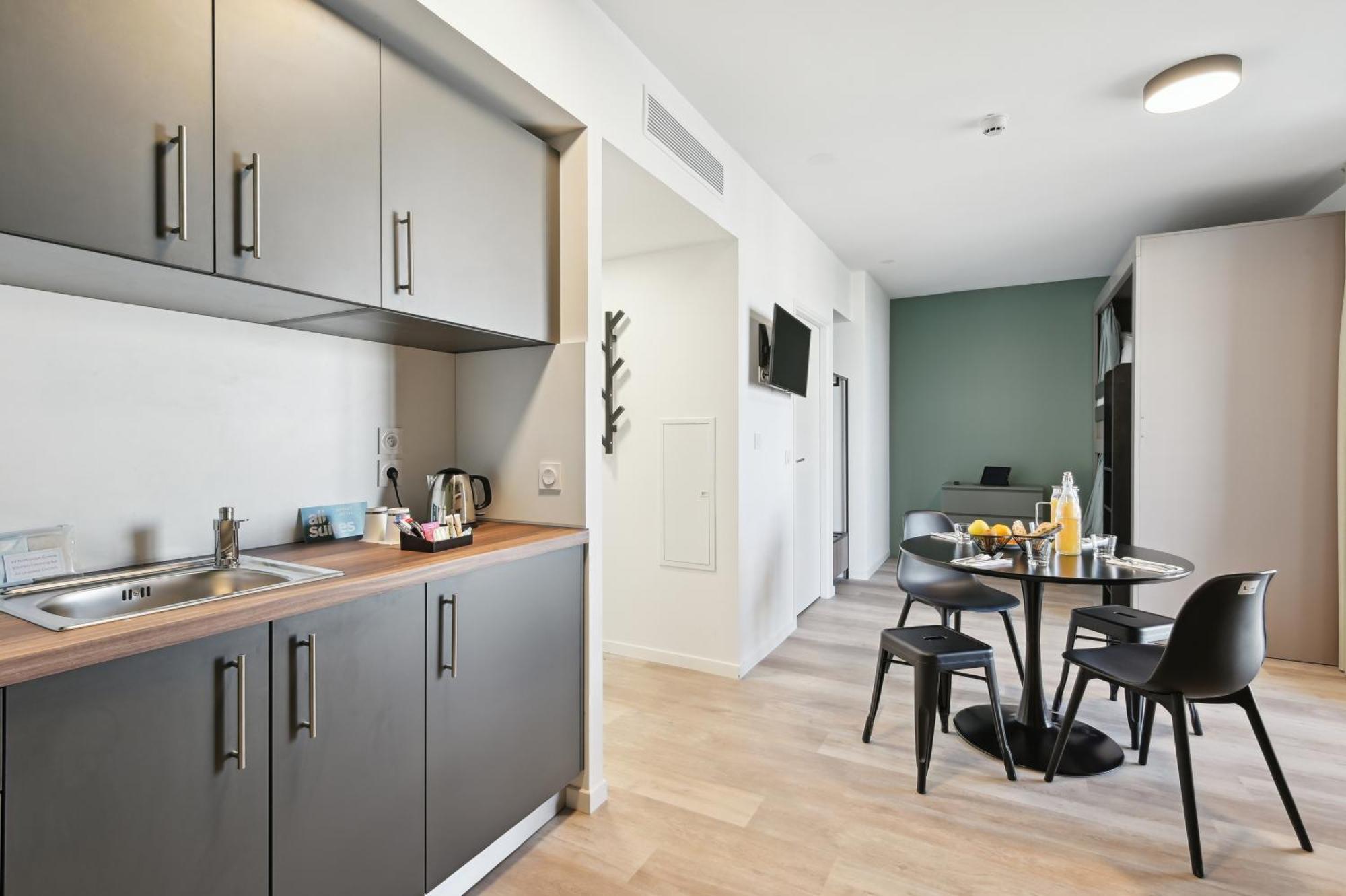 All Suites Paris Ouest Colombes Colombes  Bagian luar foto