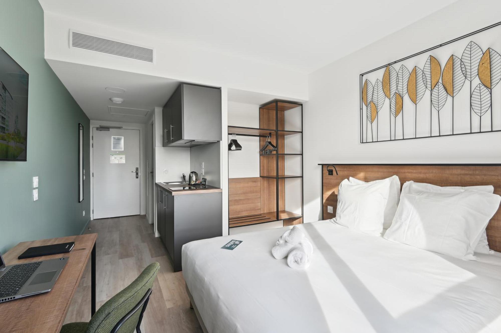All Suites Paris Ouest Colombes Colombes  Bagian luar foto